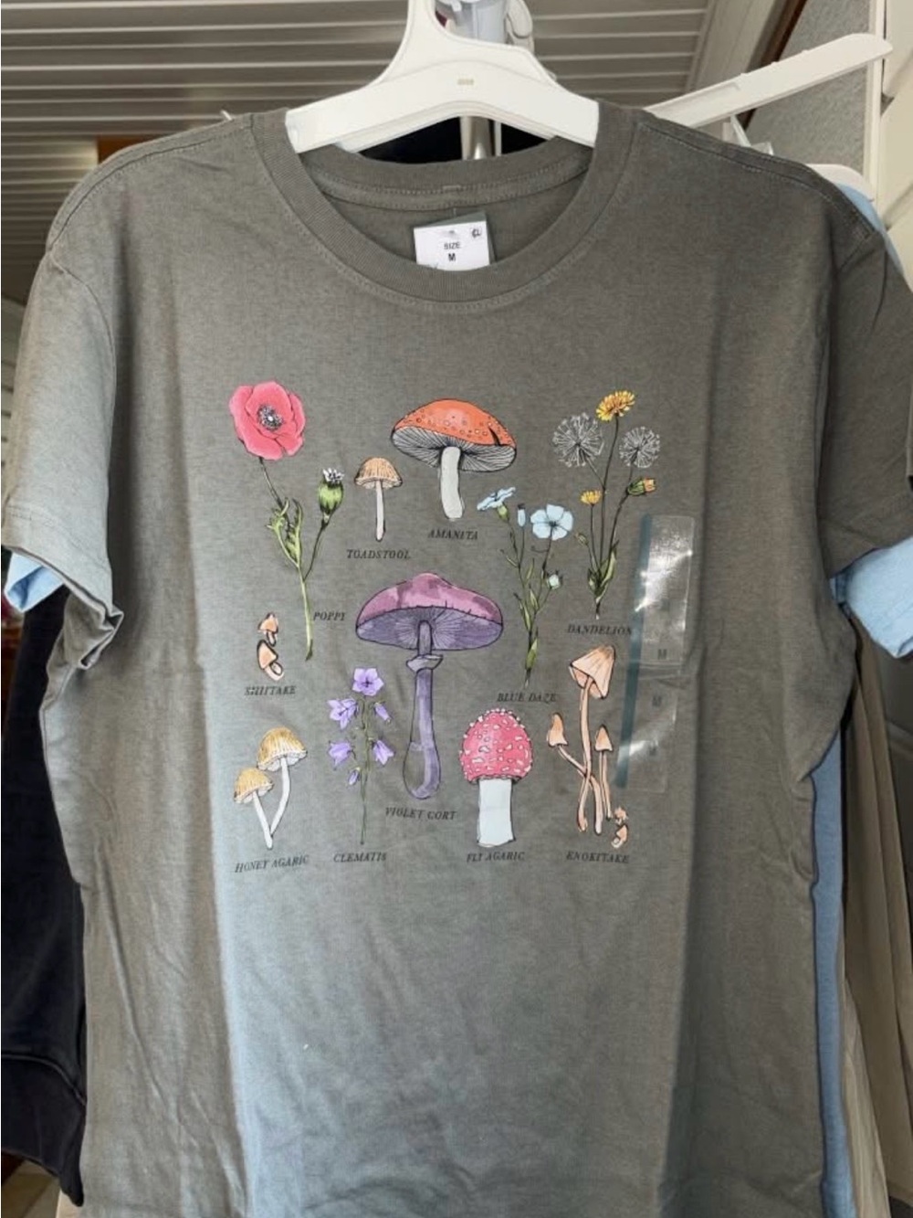 5/$10 Botanical Mushroom Graphic Tee - Olive Green